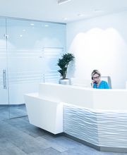 Zahnarztpraxis Haidhausen - Dr.Schleich, C.Pollok, J. Kurpiers Bild 4