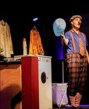 Clown Doedel kindervoorstelling (als kleine of grote voorstelling) - Overeem Entertainment