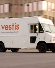 Vestis image 1