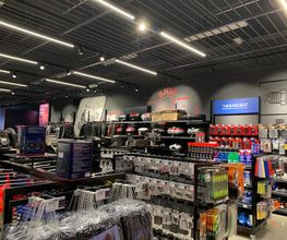 POLO Motorrad Store Etoy Bild 2