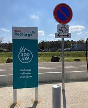 Shell Recharge Charging Station image 7