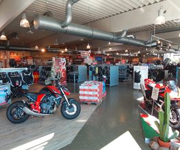 POLO Motorrad Store Bremen Bild 3