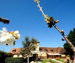 Logis Hôtel les Collines image 1