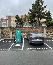 Electra Charging Station image 4