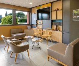 B&B HOTEL Albi image 1