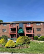Milford Trails Apartments and Storage-A Red Oak Apt Community image 5