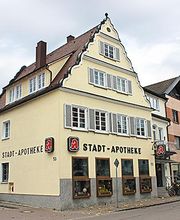 Aussenansicht der Stadt-Apotheke Dietenheim