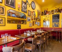 Savannah Café image 13