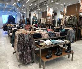 GUESS immagine 4