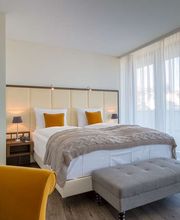 Suite Bedroom