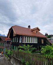 Wenger Spenglerei Bedachungen AG, Dachsanierung in Oberhofen