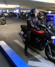 sortie du parking Méditerranée à Paris