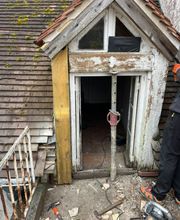 Chatelin Leydon image 2