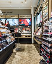 Douglas Neu-Ulm Glacis-Galerie Bild 5