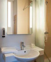 B&B HOTEL Amiens Longueau image 7