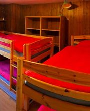 MAP Verbier-Village Hostel Bild 14