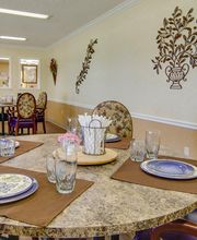 Moran Manor Rehabilitation & Skilled Nursing image 18