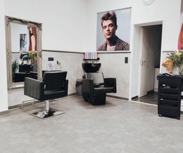 Salon 45° Grad Bild 11