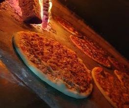 Ido's Pizza & Grill Restaurant Bild 4