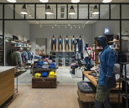 Tommy Jeans immagine 4