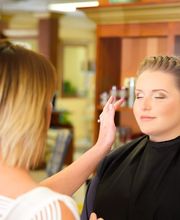 Pharaoh's Hairum Salon and Spa image 6