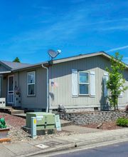 Foxfield Manufactured Home Community image 18