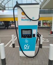 Shell Recharge Charging Station Bild 1