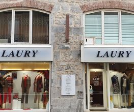 Laury Boutique image 5