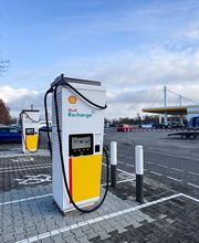 Shell Recharge Charging Station Bild 1