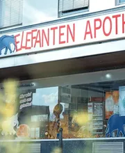 Aussenansicht der Elefanten-Apotheke