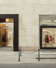 Canada Goose Milan Corso Matteotti immagine 3