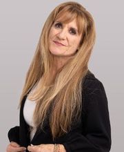 Engel & Völkers - Trisha Clause-Ramirez Realtor image 1