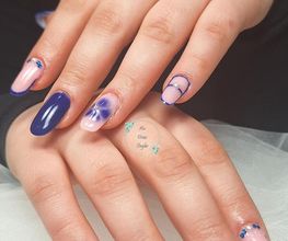 Au Doux Ongles image 2