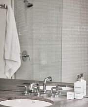 Bluebird Spa City Motor Lodge image 11
