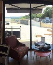 Maitre Store image 12