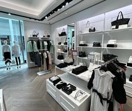 KARL LAGERFELD Outlet Bild 1
