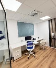 Vista del interior de la sala de Audiometría y pruebas del Centro Auditivo Audika Las Palmas 