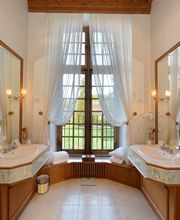 Château de Vault de Lugny image 6