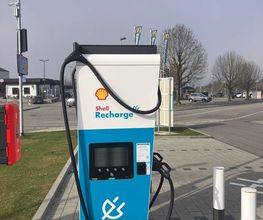 Shell Recharge Charging Station Bild 2
