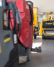 Kiloutou Mutilva - Alquiler de maquinaria en Navarra imagen 1