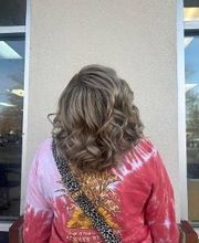 Fantastic Sams Cut & Color image 18