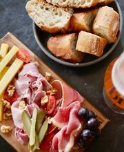 La Ménagerie - Bière artisanale & Burger maison image 5