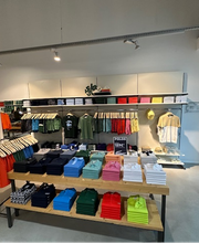 Lacoste Outlet Nailloux Outlet Village image 3
