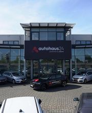 Der Eingang des Autohaus24 in Wuppertal