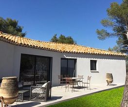 Batisses Provencales image 3