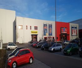 Möbel ROLLER Ingolstadt Bild 1