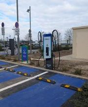 bp pulse Charging Station image 3