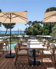 Outdoor Terrace