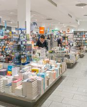 Schmitt & Hahn Buch und Presse im Hauptbahnhof Karlsruhe Bild 2