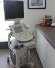 Kinderarztpraxis Prof. Dr. med. Nader Gordjani Bild 2